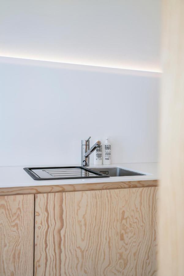 Apartment De Zwemmer - Practical, Optimized App With Garage *