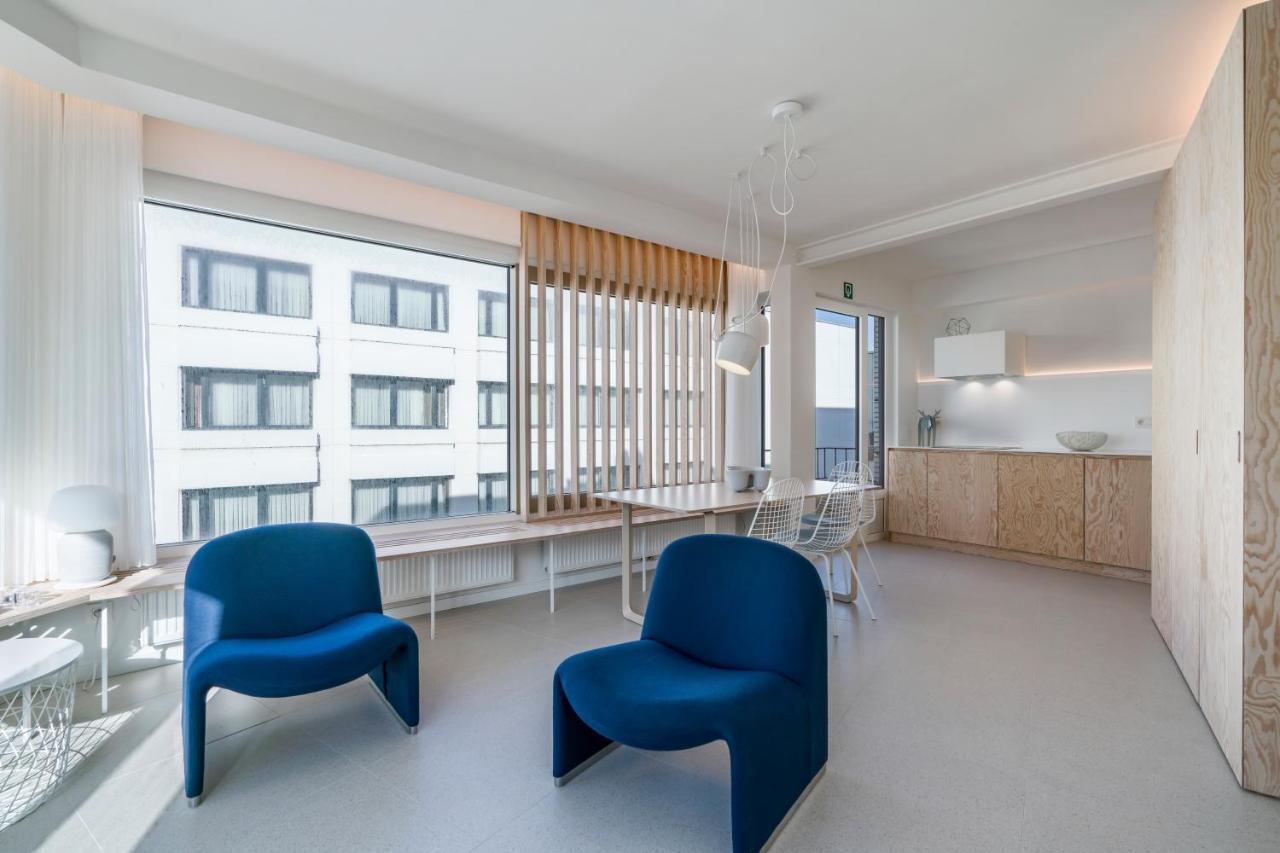 De Zwemmer - Practical, Optimized App With Garage Appartement