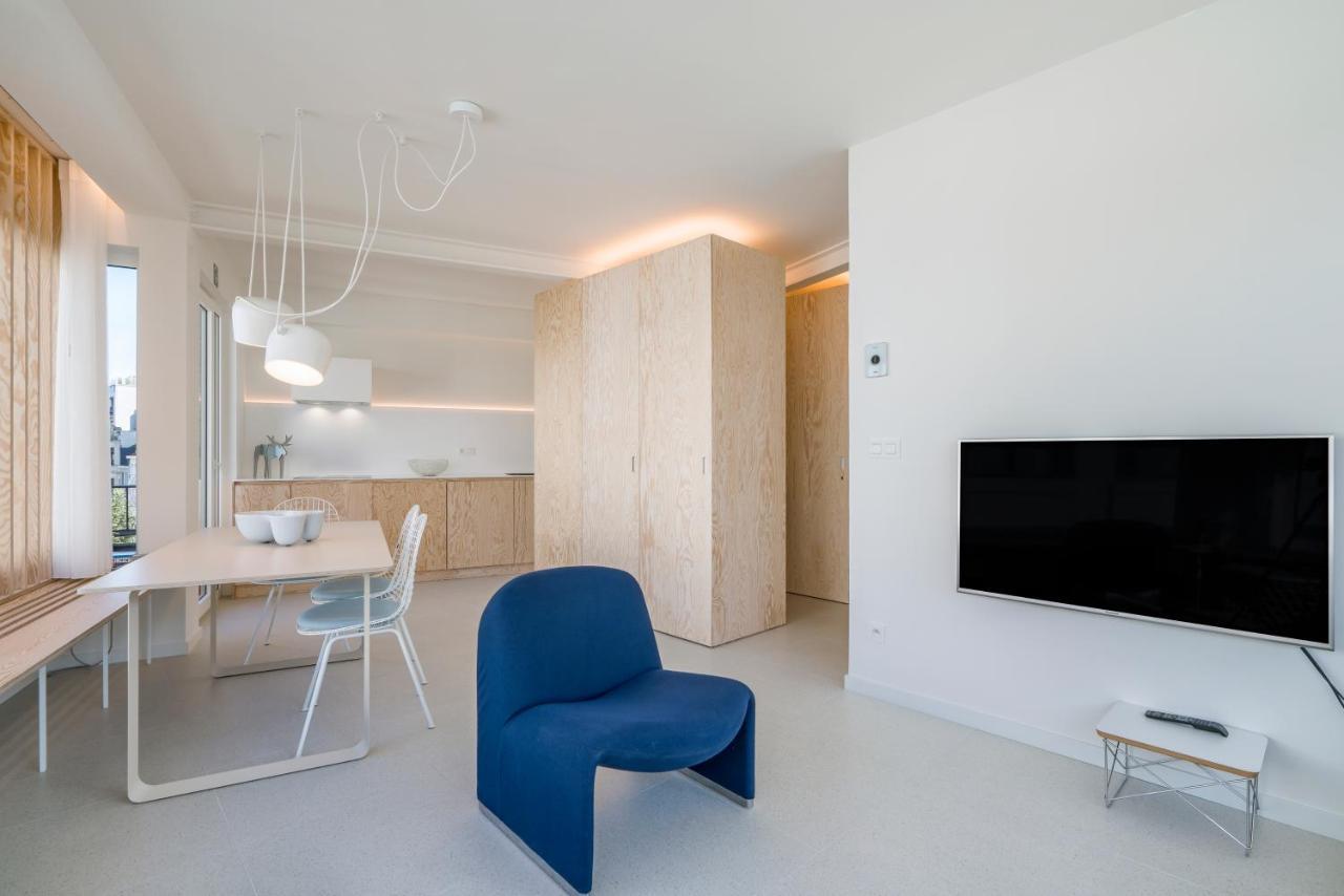 De Zwemmer - Practical, Optimized App With Garage Apartment